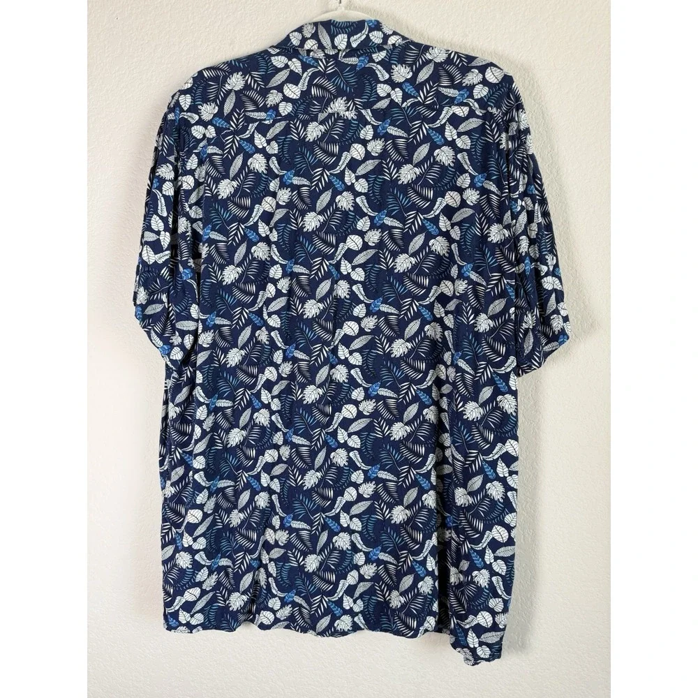 Banana Republic Mens XL Button Shirt Short‎ Sleeve Floral Blue Tropical Hawaiian